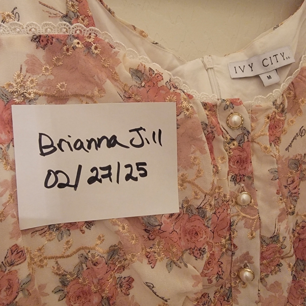 Ivy city co Rosalie floral cottagecore dress medium - Picture 2 of 2